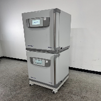 Eppendorf CellXpert Doublestack CO2 Incubator image 1
